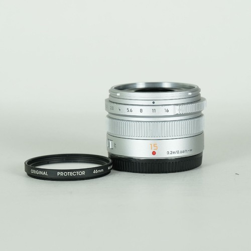 Panasonic leica summilux 15 - dg,